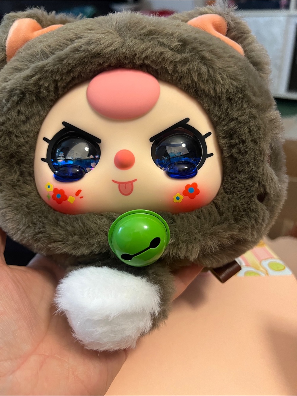 Giant cat head pouch - with amazing 400% face!